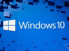 Microsoft 10 将停产，但仍有一些选项可延长您的使用体验。图：亮蓝色背景上的 Windows 10 徽标。(图片来源：Chris Welch / The Verge）