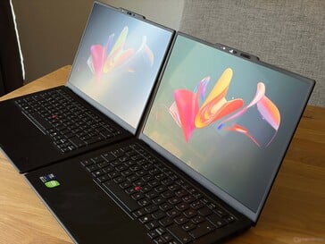 IPS（左）与 OLED（右）