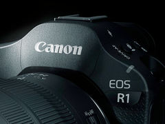 佳能 EOS R1 的特写。 