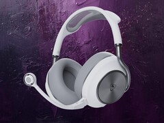 图为 Turtle Beach Stealth Pro II 无线游戏耳机