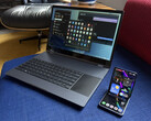 Galaxy Z Flip7 与 NexDock XL 无线连接。(图片来源：Michael Fisher）
