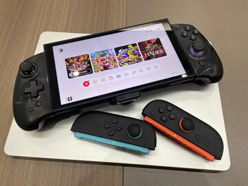 Abxylute N9 Switch 手柄控制器可让用户摆脱 Joy-Con 2 的束缚（图片来源：Abxylute）
