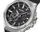 G-Steel-GST-B1000-1A 黑色表盘的倾斜视角图。