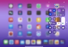 Apple iPad Air 2025 上的 iPadOS 18