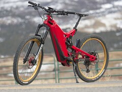 Optibike 声称其新型 RIOT eMTB 的续航里程可达 180 英里（约 290 公里）。(图片来源：Optibike）