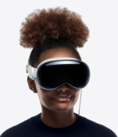 开发者似乎并不热衷于为新款 Vision Pro 开发应用程序。(来源:Apple)