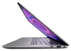 配备 Strix Halo 的小巧机型：惠普 ZBook Ultra 14 G1a 配备 Ryzen AI Max Pro（图片来源：惠普）