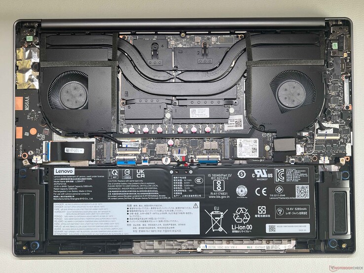 Yoga Pro 9 16IAH10 主板对比