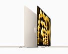 可折叠 20 英寸 MacBook 可能在 2025 年成为现实。(图片来源：Apple)