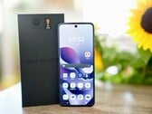 摩托罗拉 Razr Ultra 2026