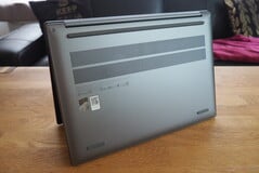 联想 IdeaPad Slim 5 16。(图片来源：Notebookcheck）