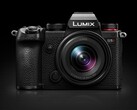 Lumix S5D 是目前市场上价格最低的全画幅相机之一