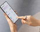 在推出Galaxy Ring（上图）之前，三星正在起诉竞争对手智能戒指制造商 Oura。(图片来源：三星）
