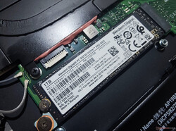 TravelMate P6只为NVMe SSD提供了一个M.2 2280插槽