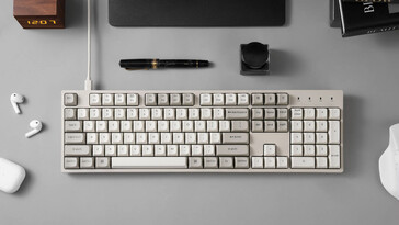 Keychron C2 Pro 8K QMK 键盘俯视图