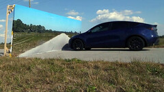 HW3 Model Y 未能通过 Wile E. Coyote 路壁碰撞测试。(图片来源：Kyle Paul/X）