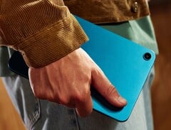 Alexa Tablet 8 有粉色、绿松石色和深灰色可选。