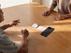 Anker Soundcore Work（如图）支持由人工智能驱动的总结功能，可以自动识别多个扬声器。(图片来源：Anker Soundcore）