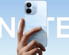 Note 17 Pro 预计将配备一块 9,000mAh 的电池。图为该手机的背面。