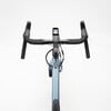 升级后的 Van Rysel E-GRVL AF HD Mahle X35 电动自行车拥有不同的显示屏。(图片来源：迪卡侬）