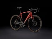 Trek Domane+ SL 配备碳纤维车架