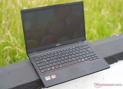 富士通LifeBook E5412A评论。提供者：：