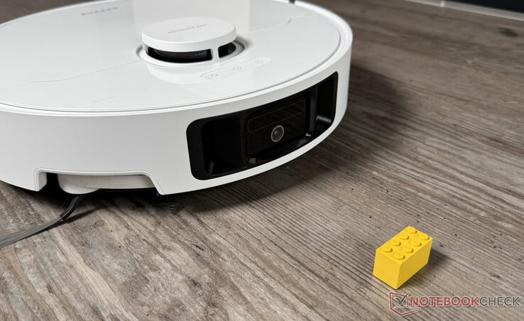 在测试中，较小的障碍将 Dreame L10s Ultra Gen 3 推向极限