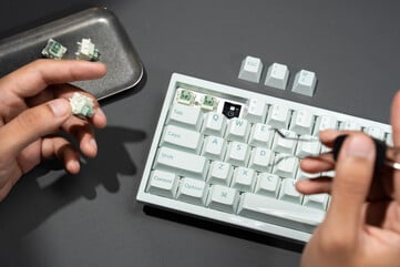 Keychron Q16 HE薄荷白（图片来源：Keychron）