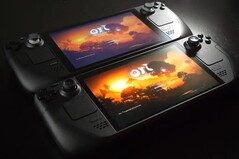 原版 LCD 与新版 OLED(图片来源:Eurogamer)
