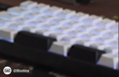 来自 YouTube 短片的 Wooting 分割空格键键盘