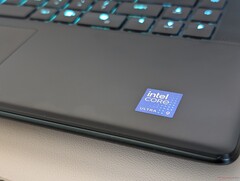 新的 Arrow Lake CPU 更快的时钟频率意味着更高的核心温度，最高可达三位数。