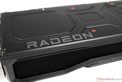 AMD在2022年12月发布了第一批RDNA 3桌面GPU。(来源：Notebookcheck)