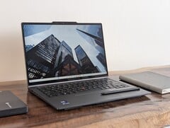 追求性能的用户应直接跳过ThinkPad X1 2-in-1 第11代的所有型号，仅选择搭载Core Ultra X7处理器的版本。