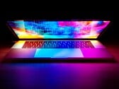未来，Apple 款MacBook Pro可能会配备一款色彩更加鲜艳的显示屏。
