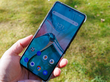 华硕 Zenfone 12 Ultra 户外版
