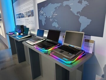 美商微星(MSI)早期的一些笔记本电脑设计