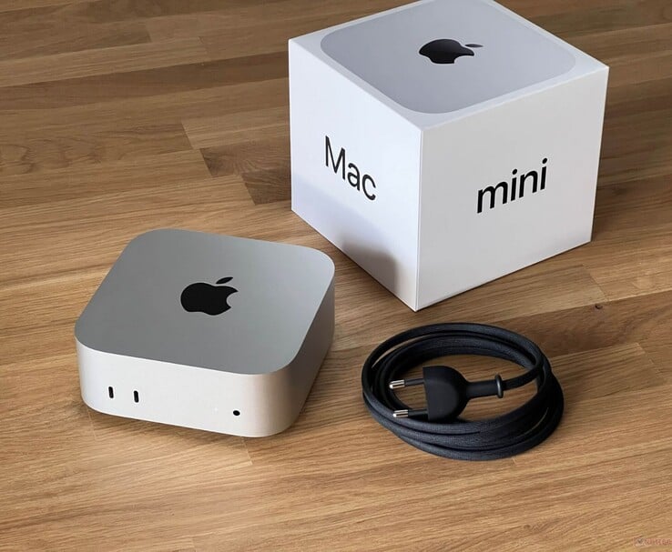 Apple 所示 Mac mini 台式机配有零售包装盒和电源线（图片来源：Notebookcheck）