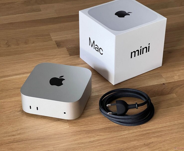 Apple 所示 Mac mini 台式机配有零售包装盒和电源线（图片来源：Notebookcheck）