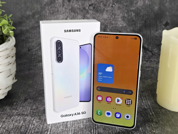我们的测试设备炫白版三星Galaxy A36 5G 