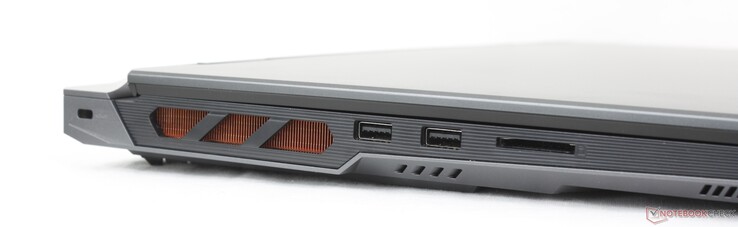 左：Kensington 锁、2 个 USB-A 3.2 Gen. 1、SD 读卡器
