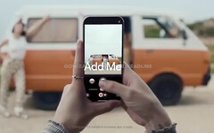 谷歌计划在发布 Pixel 9 系列时推出新的相机功能。(图片来源:Google viaAndroid Headlines & @OnLeaks)