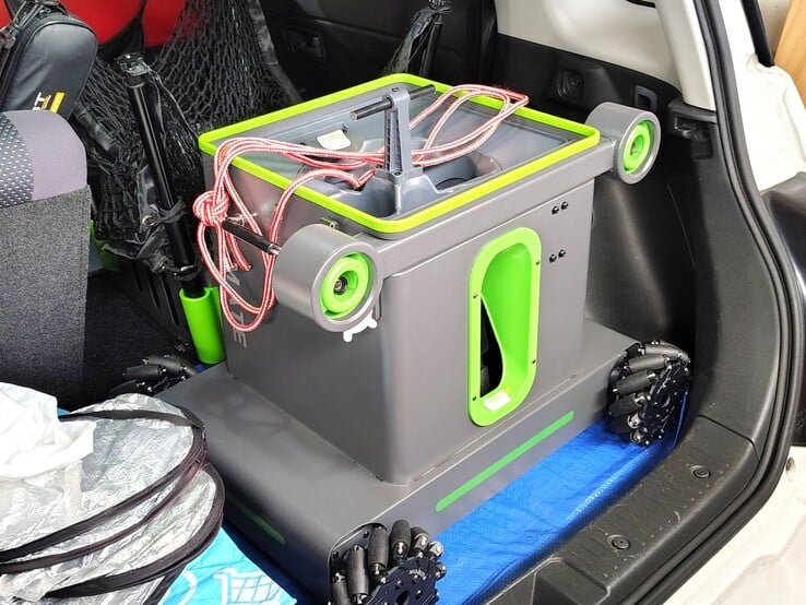 Scion xA 掀背车。