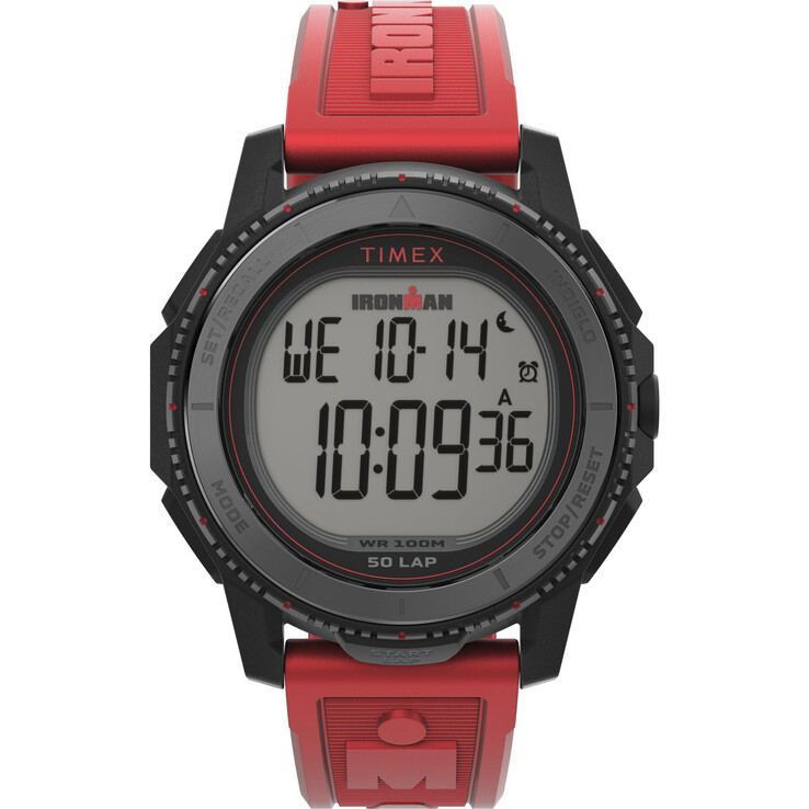 搭配红色表带的天美时 Ironman 表。(图片来源：Timex）