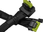 华擎的 L 型 12V-2x6 线缆，带绿色针脚。(图片来源：华擎）
