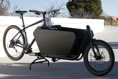使用 Argo Fy Cargo Bike Kit 2.0 将电动自行车变成货运自行车。(图片来源:Argo)