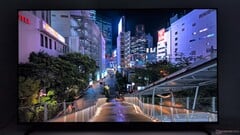 Hisense U6SF 在播放 4K HDR 内容时表现出色，尽管它的视频输入选项不多，内置扬声器也并非最佳