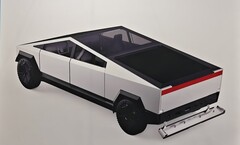 Jumper Tech 公司的 Cybertruck PC 除了设计独特外,几乎没有其他亮点。(来源:Dominico Lamberti via Twitter)