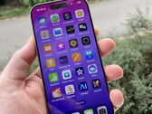 iPhone 17 可能会使用与 iPhone 16 Pro 相同的显示屏（如图）。(图片来源：Notebookcheck）