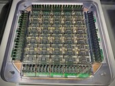 特斯拉 Dojo AI 超级计算机 15 千瓦瓷砖（来源：Steve Jurvetson）