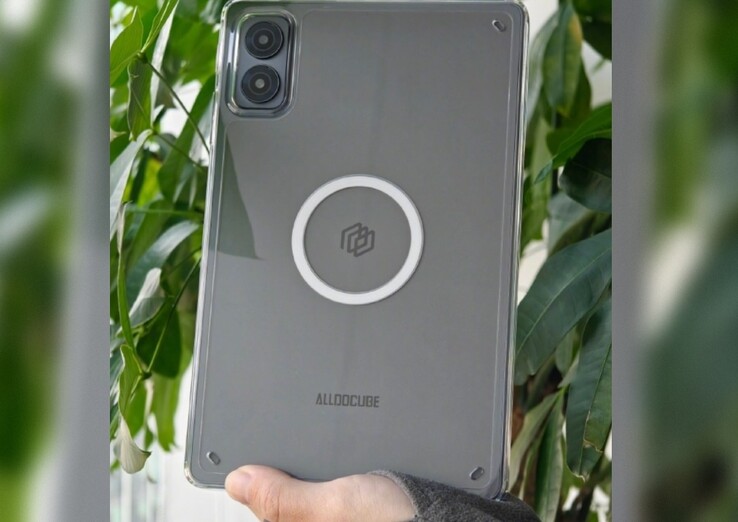 这款小巧的游戏平板电脑将配备双后置摄像头。